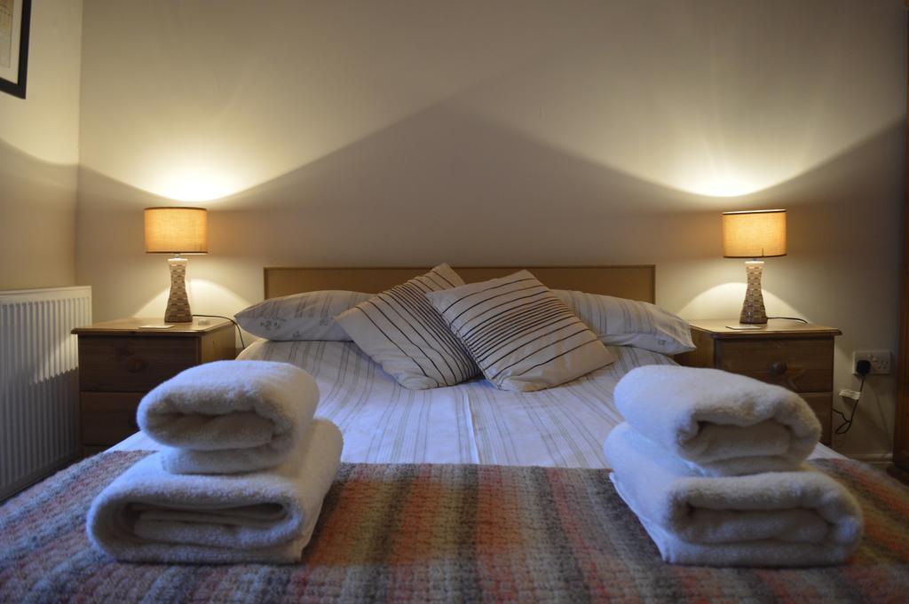 كارديغين Troedyrhiw Bed & Breakfast الغرفة الصورة