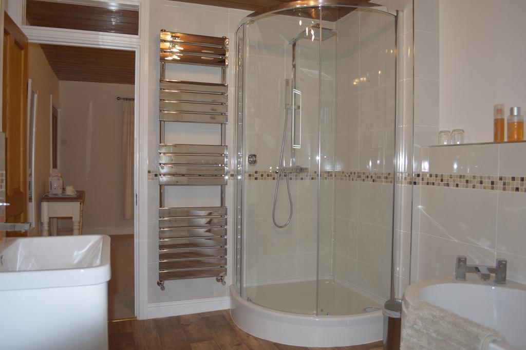 كارديغين Troedyrhiw Bed & Breakfast الغرفة الصورة